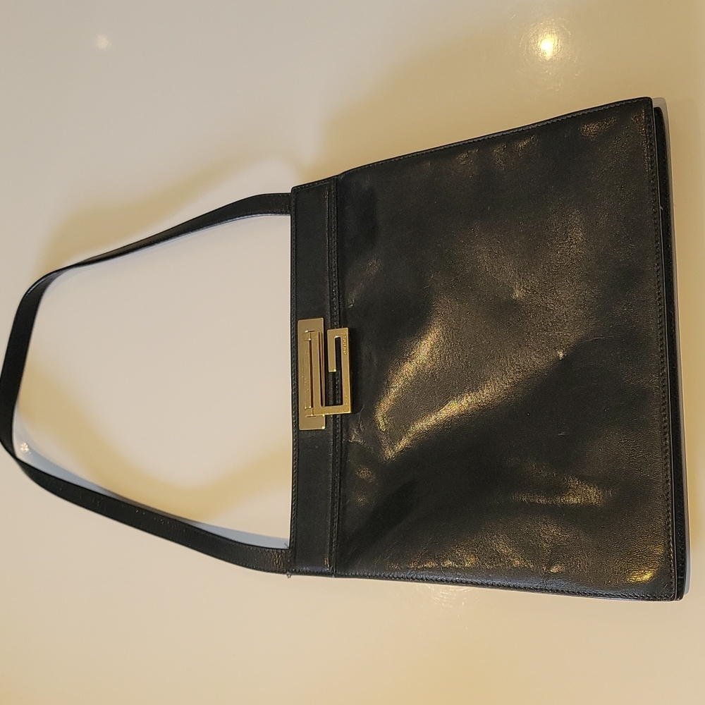 Authentic Gucci Vintage 1997 Tom Ford  Shoulder Bag Square G